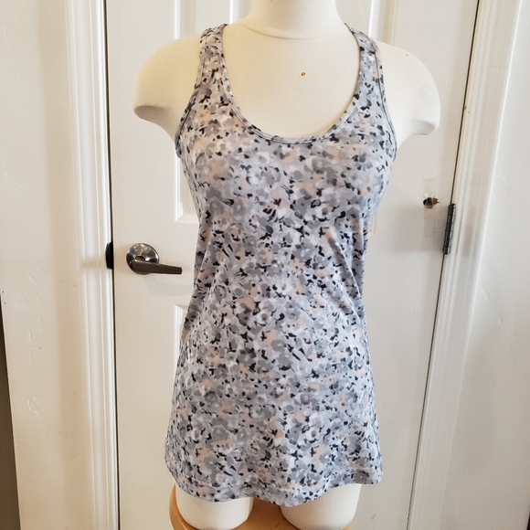 LuluLemon Tank Top - Picture 1 of 4
